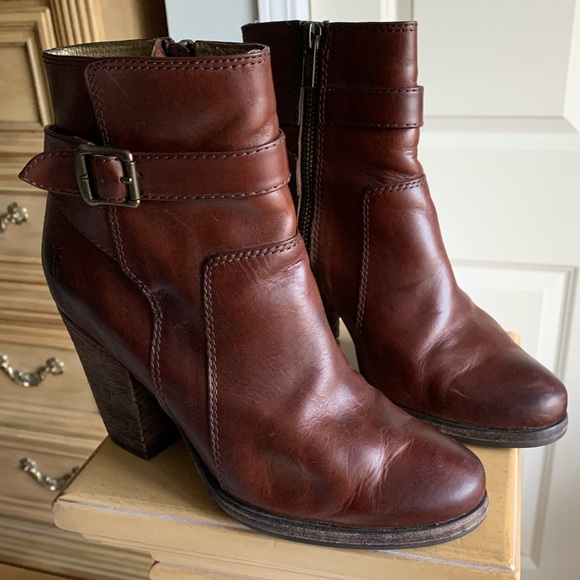 Frye Patty Riding bootie in Redwood color. - Picture 2 of 8